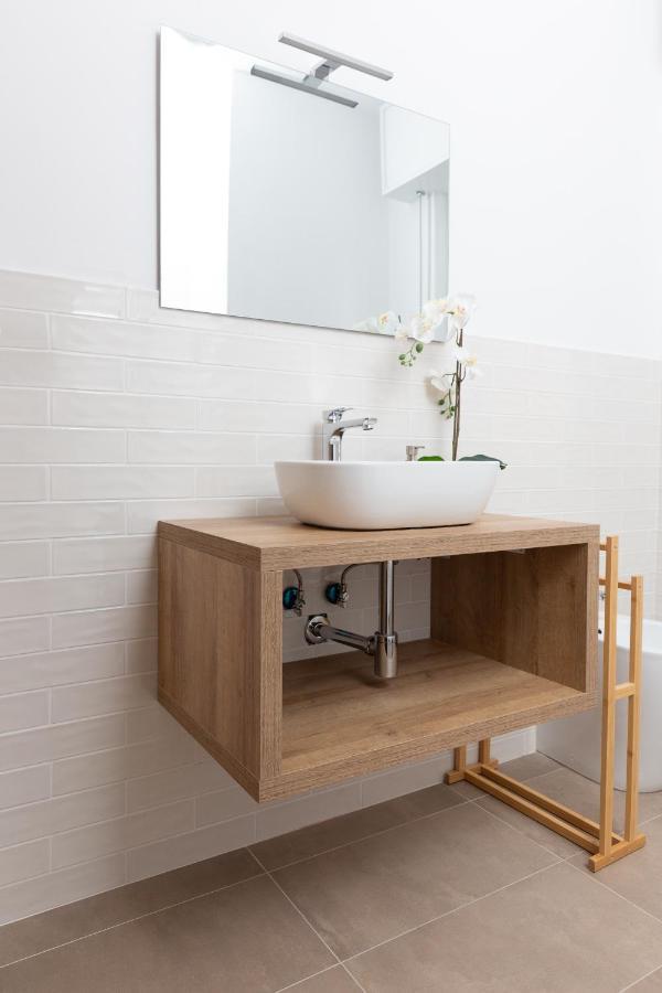 New Exclusive Melegnano Apartments- Near Train Station Zewnętrze zdjęcie